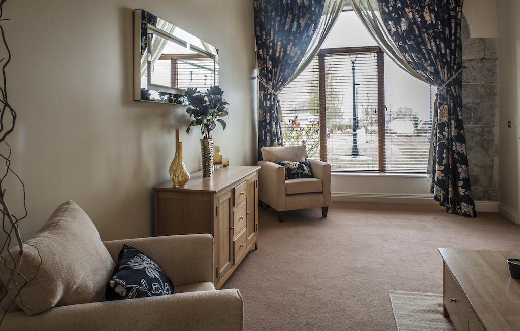 New Forest Estate Lodges Tyrrellspass Luaran gambar