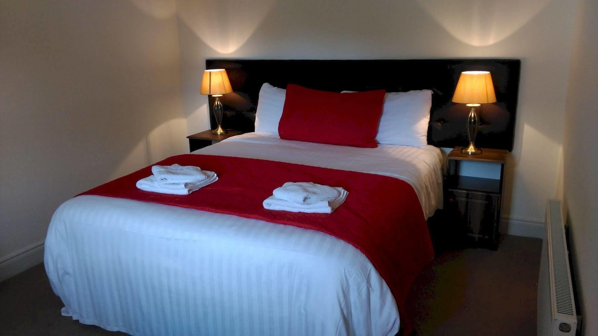 New Forest Estate Lodges Tyrrellspass Luaran gambar