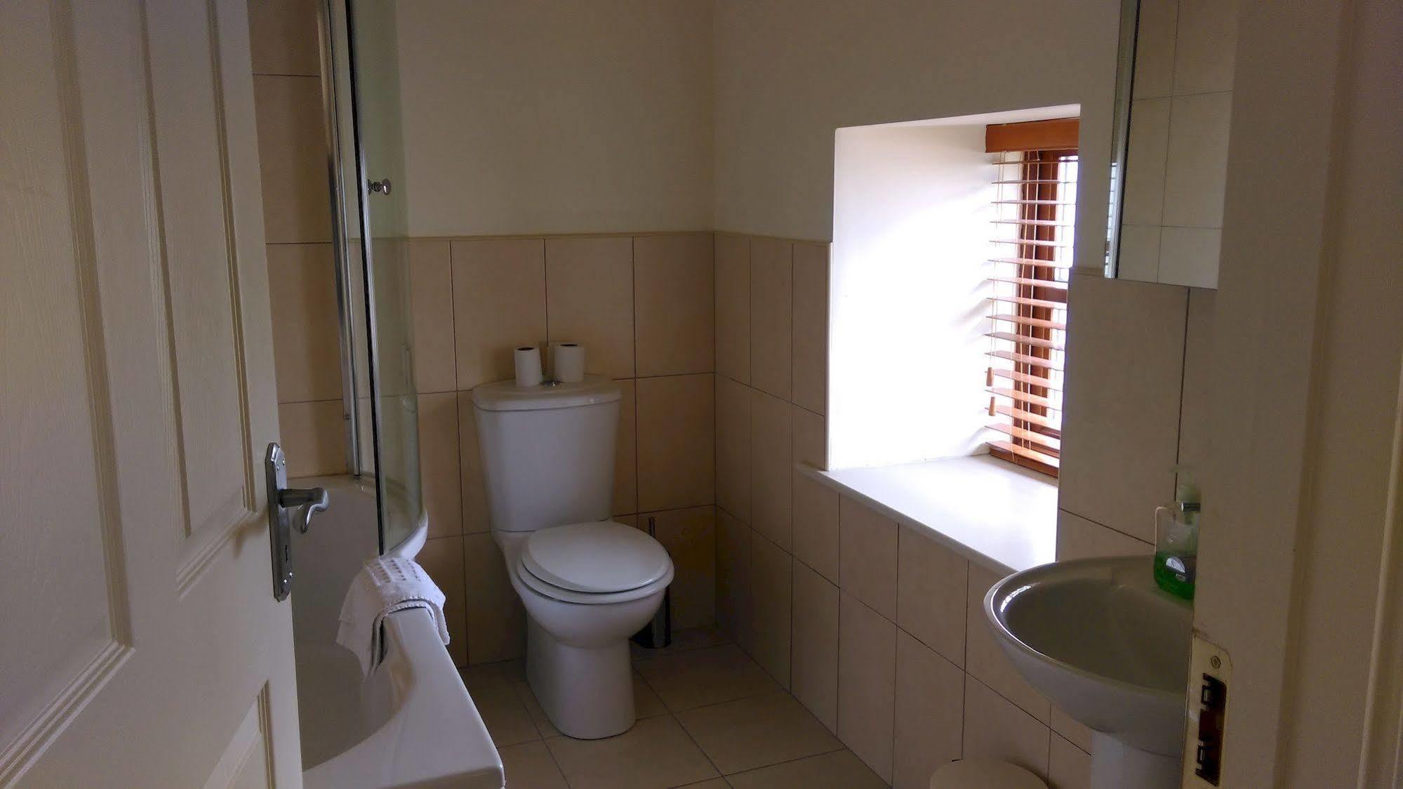 New Forest Estate Lodges Tyrrellspass Luaran gambar