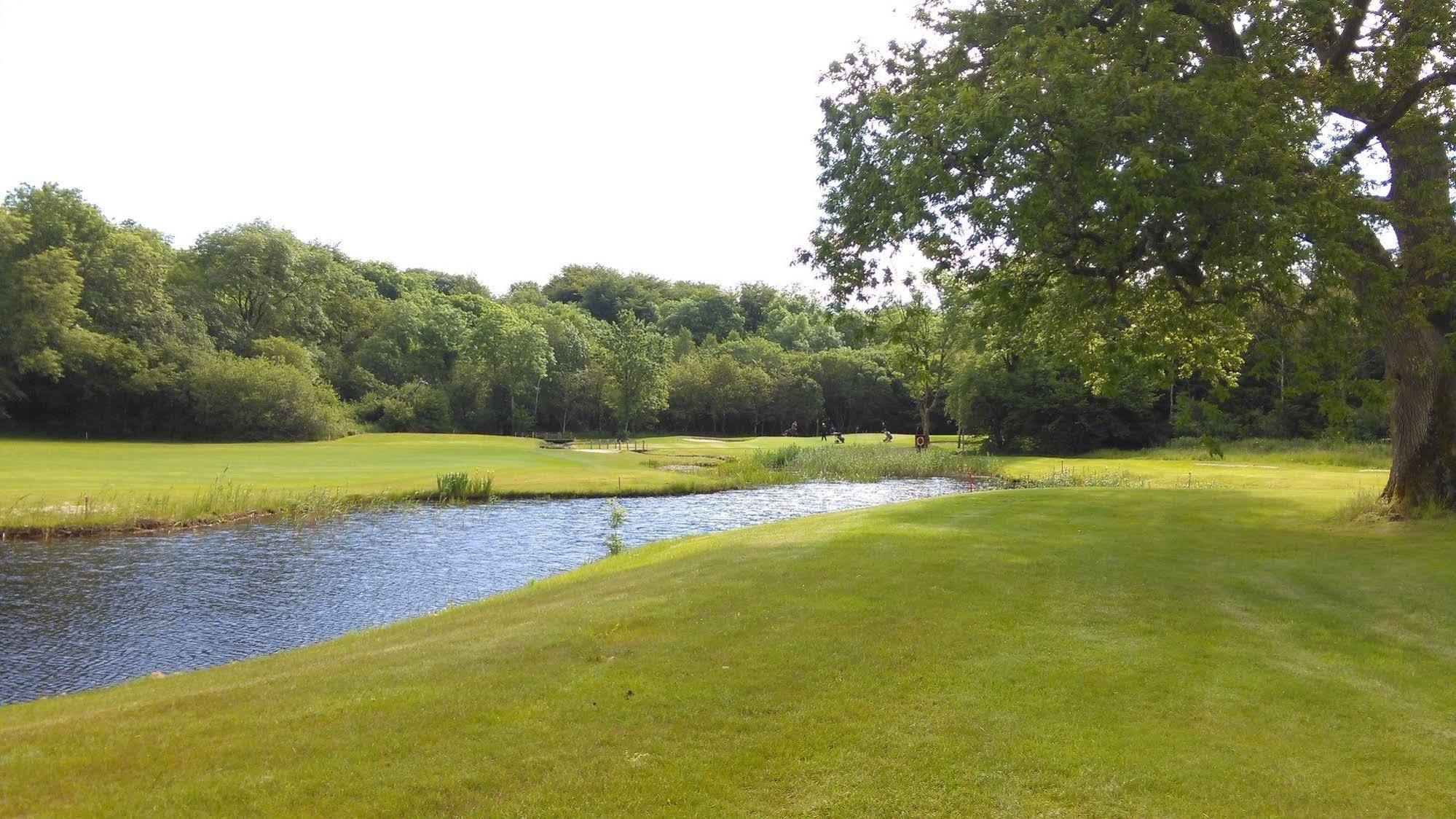 New Forest Estate Lodges Tyrrellspass Luaran gambar